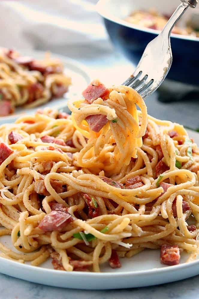 Spaghetti alla Carbonara: the Traditional Italian Recipe