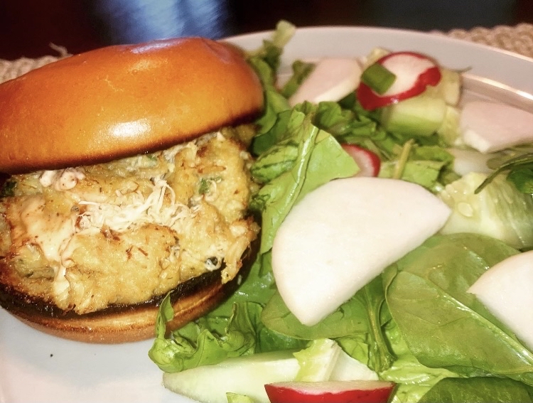 Broiled Crab Cake 🦀