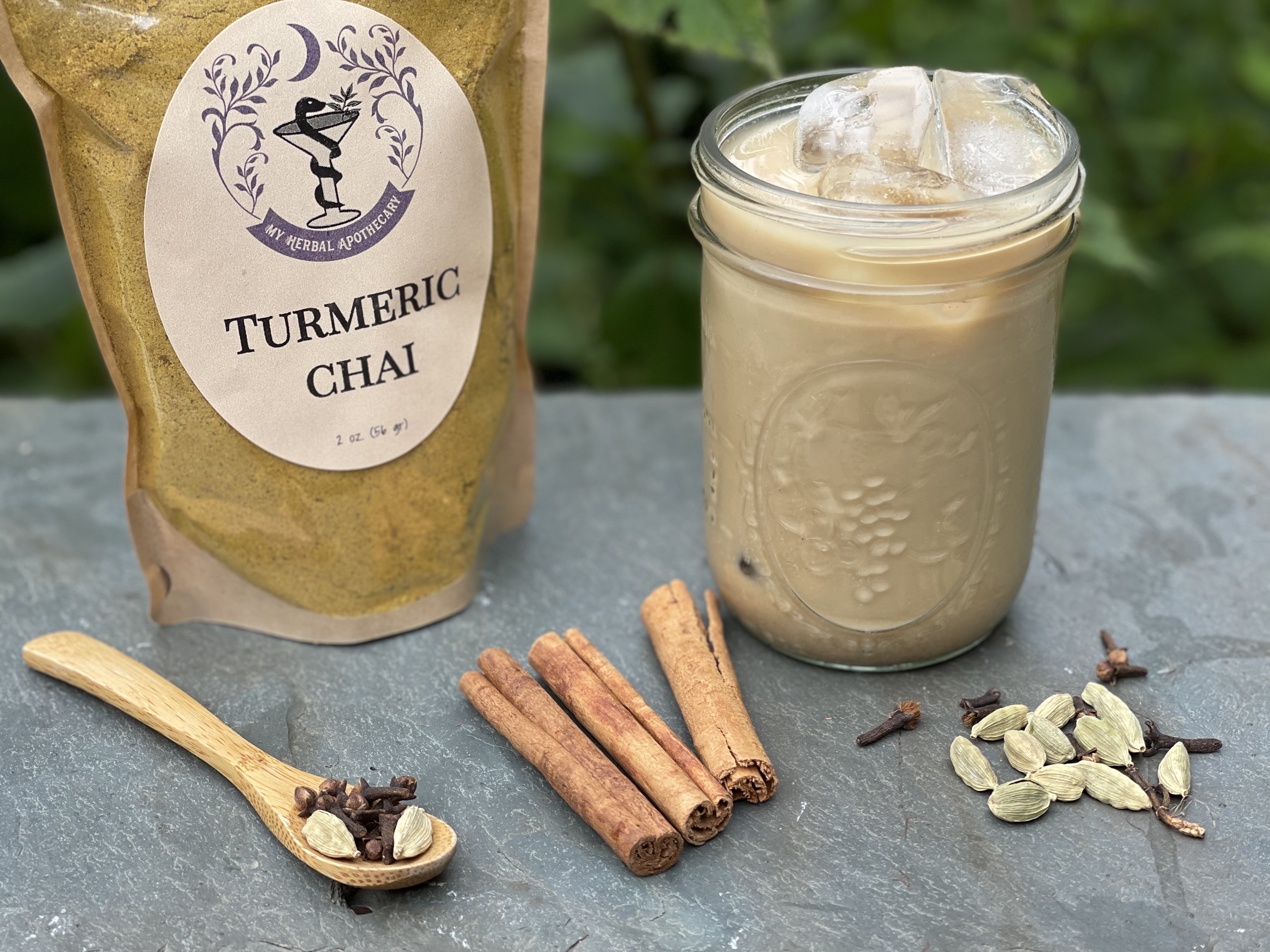 Dirty Turmeric Chai Latte