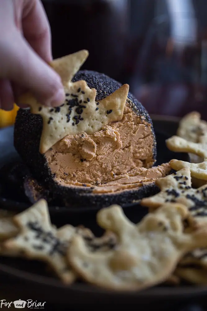 Garlic Cheeseball