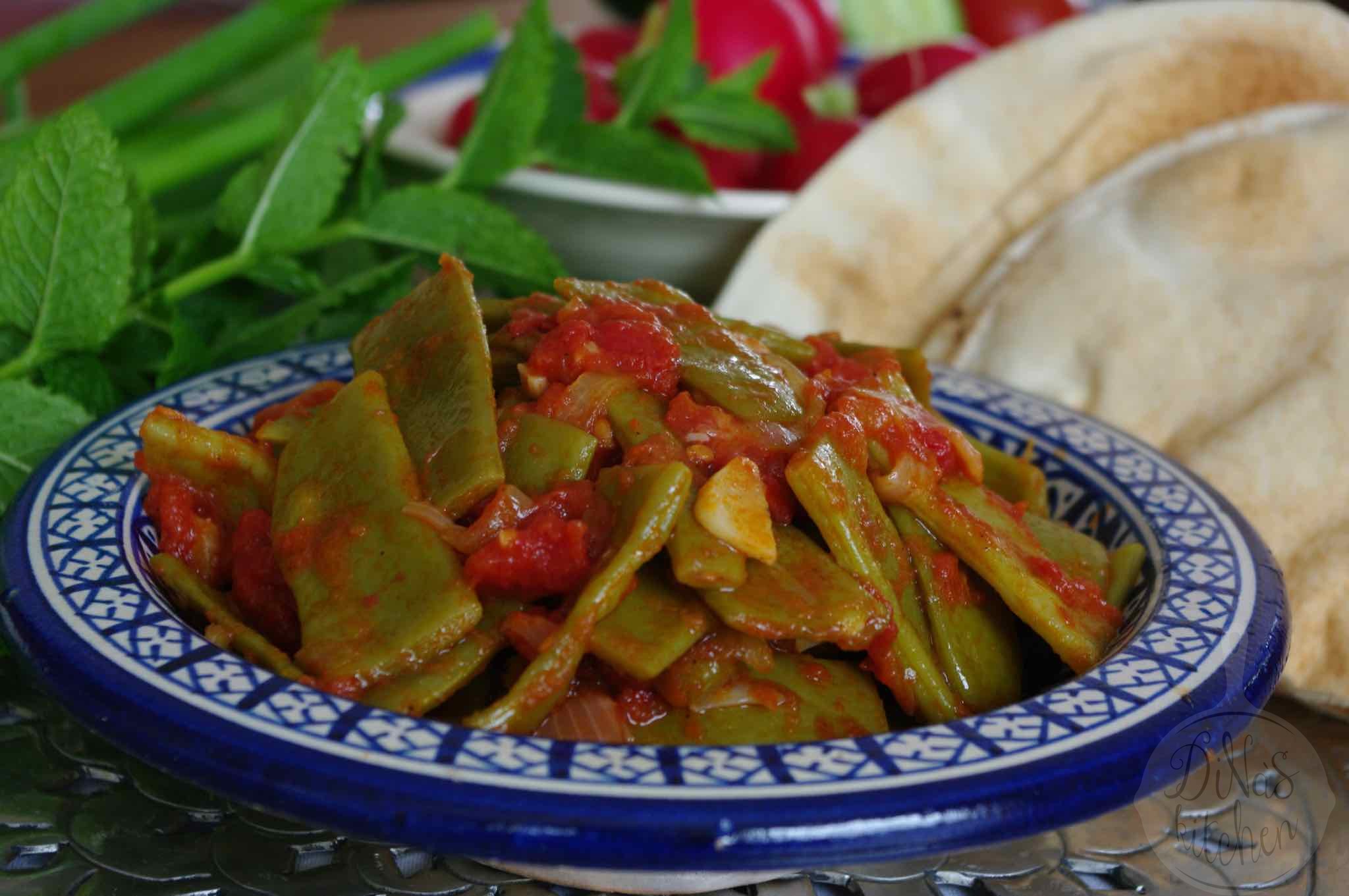 Loubieh bi zeit - Green Beans in Olive Oil