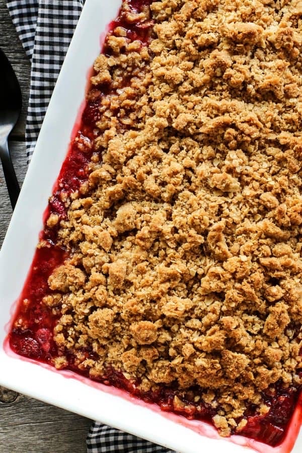 Strawberry and Rhubarb Crisp 