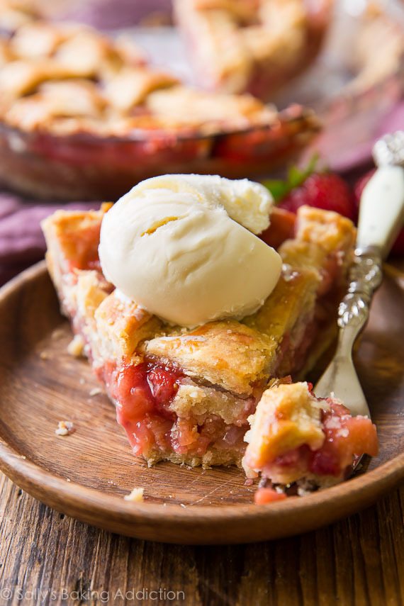 Strawberry Rhubarb Pie