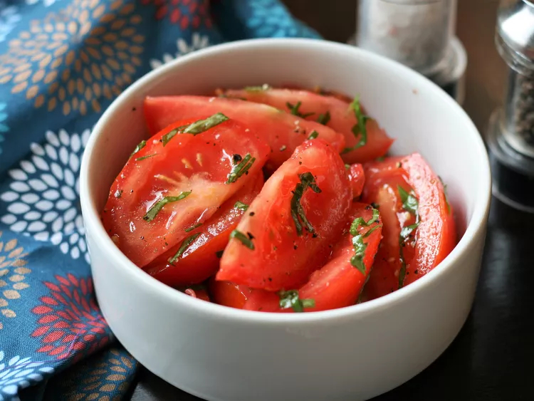 10- Minute Tomato Basil Salad