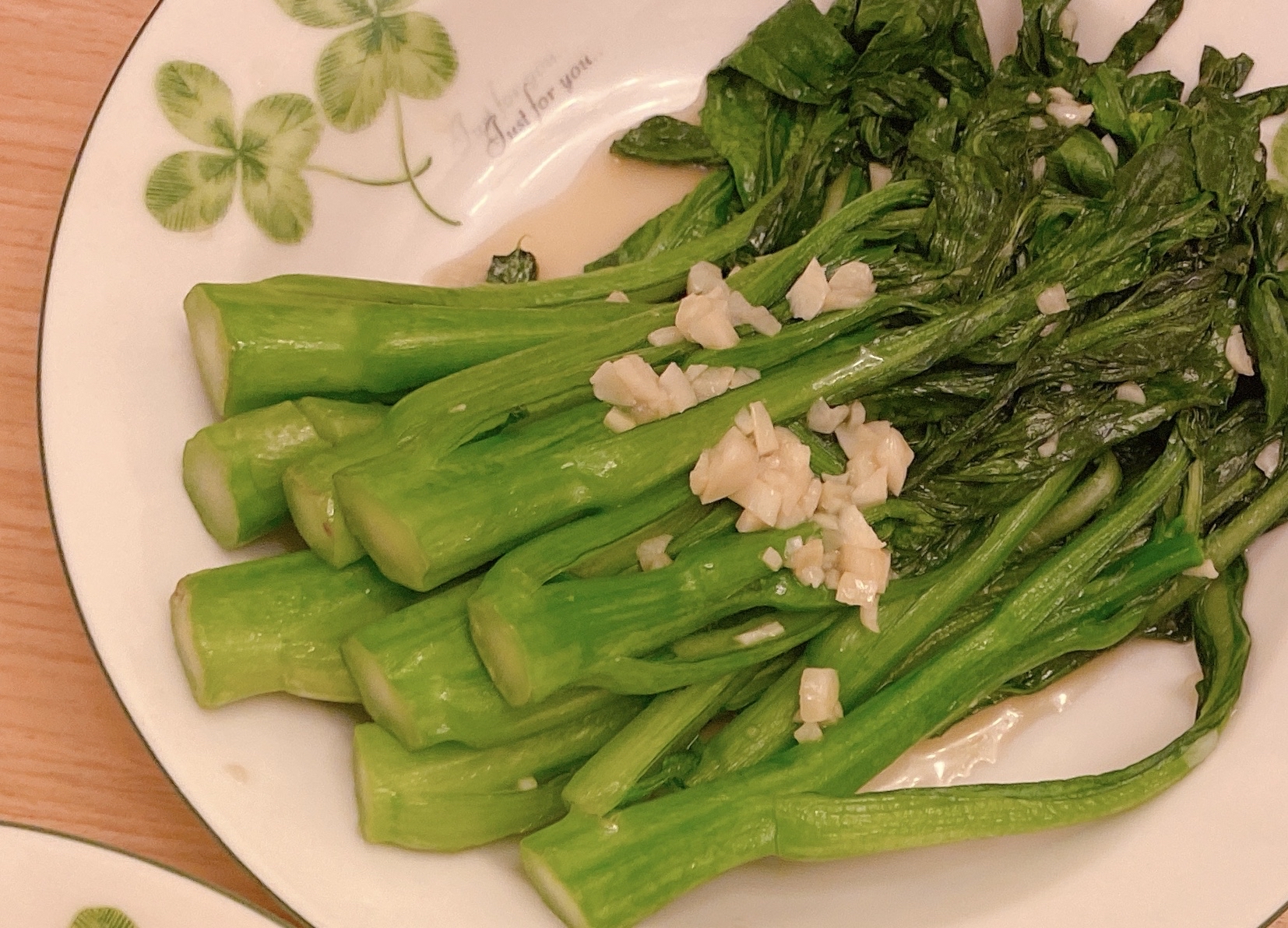 蒜蓉炒菜心