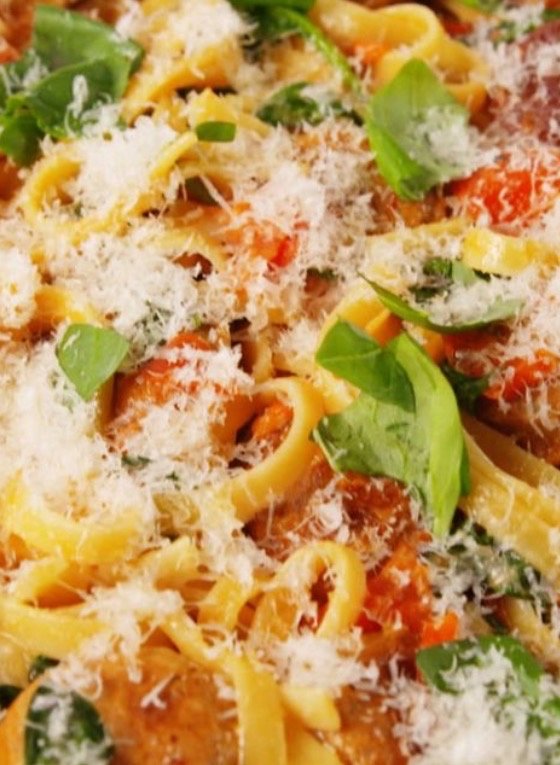 Creamy Tuscan sausage pasta 