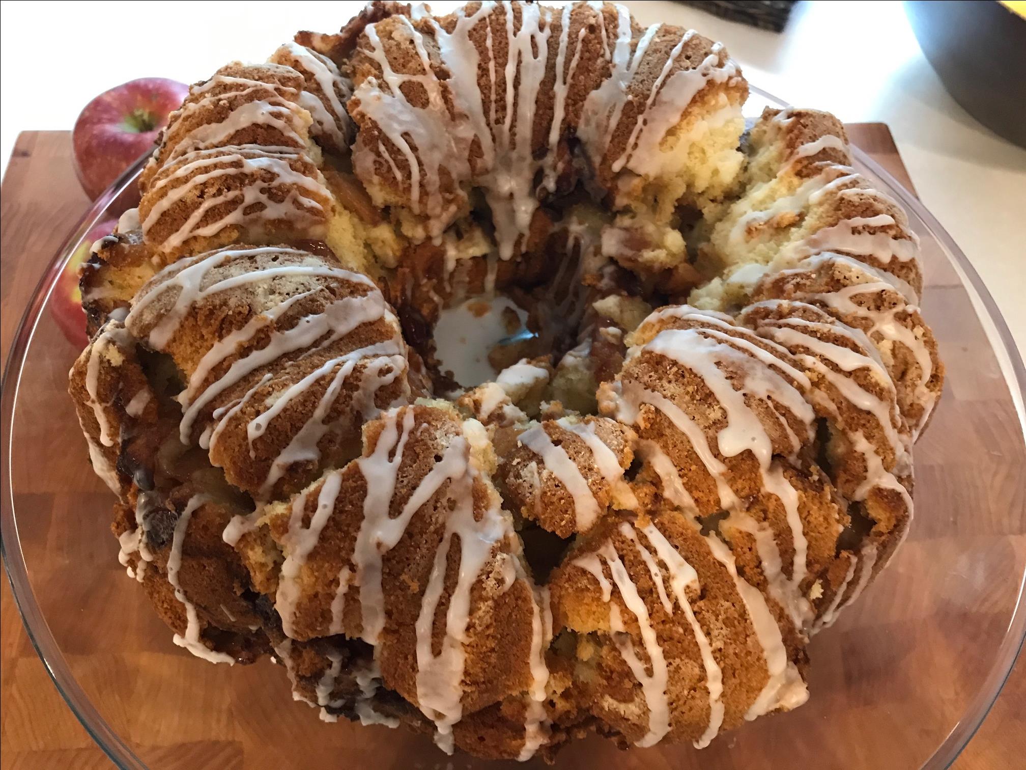 Jewish Apple Cake I