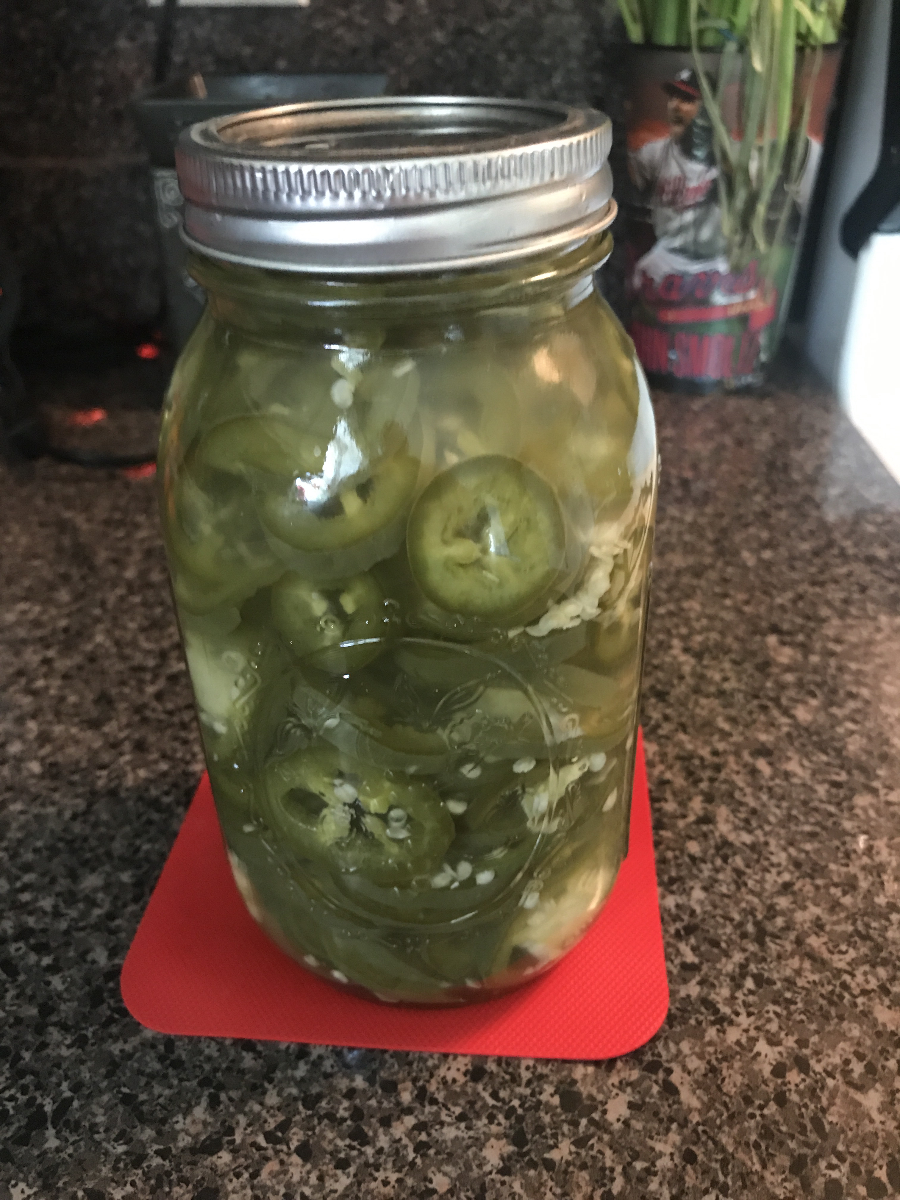 Quick canned jalapeños 