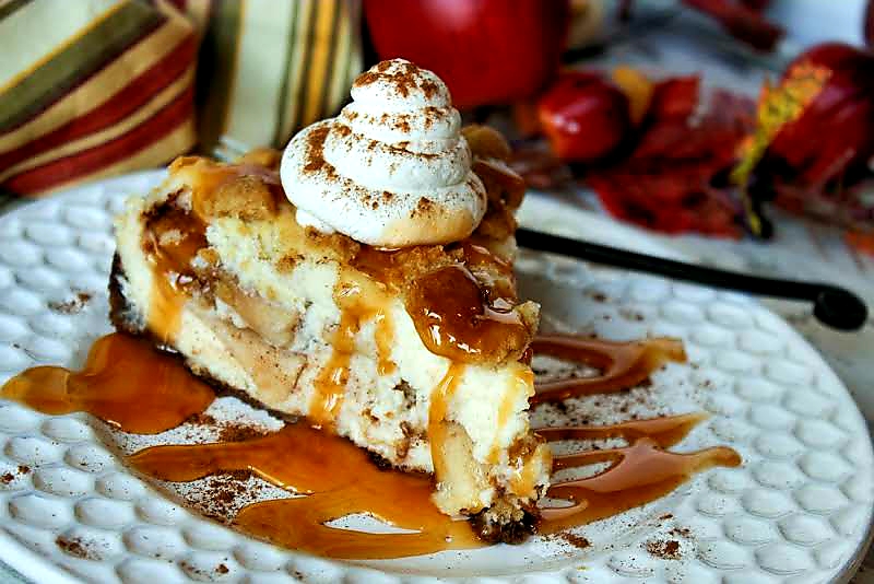 Apple Pie Stuffed Cheesecake 